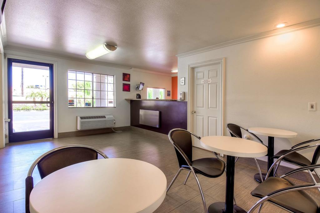 Motel 6-Menifee, Ca Exteriör bild